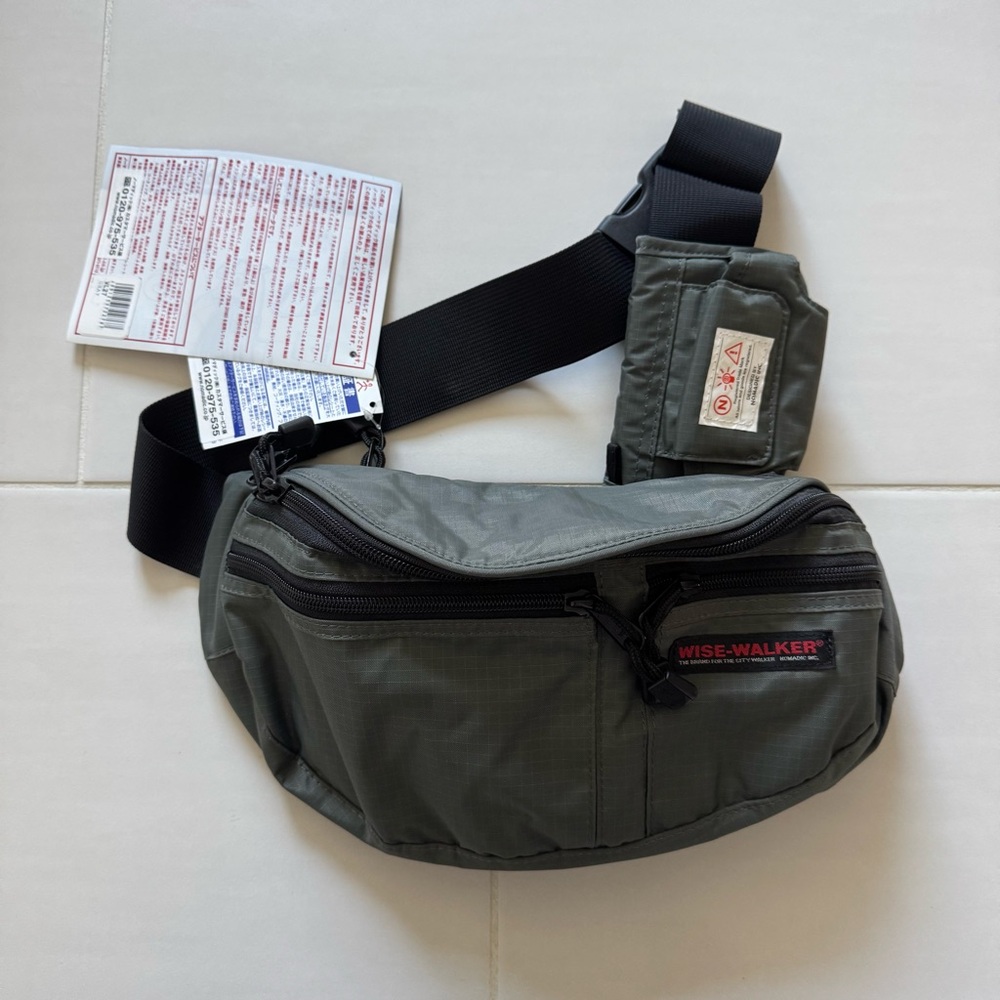 NWT Nomadic's Wise-walker WL27